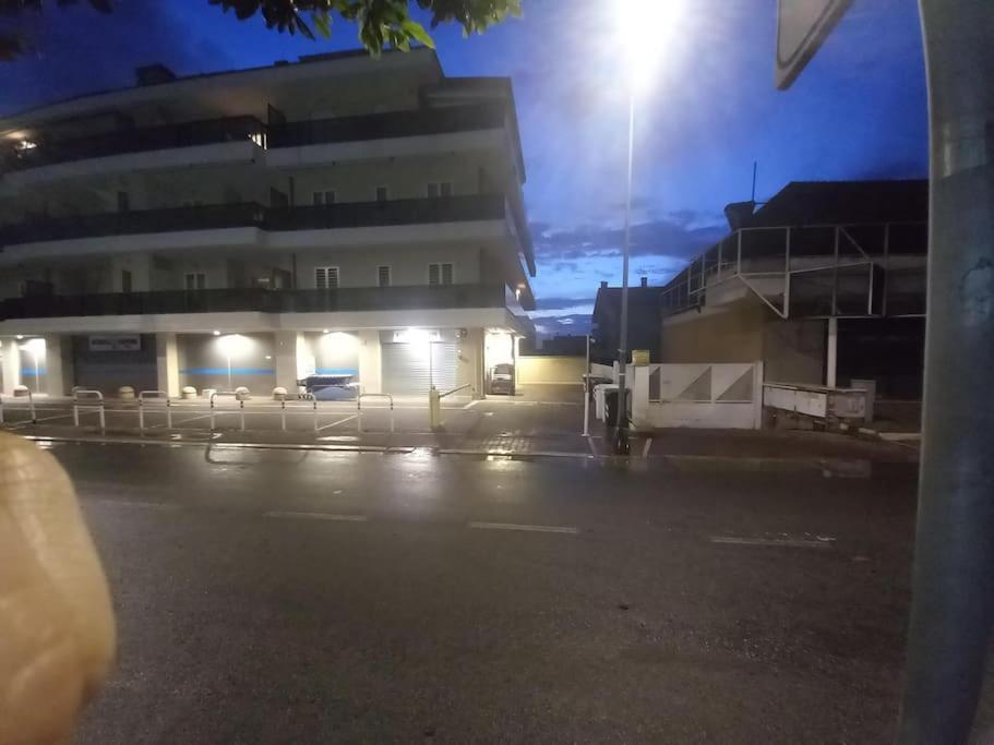 Premium Apartment With Parking Ciampino Zewnętrze zdjęcie