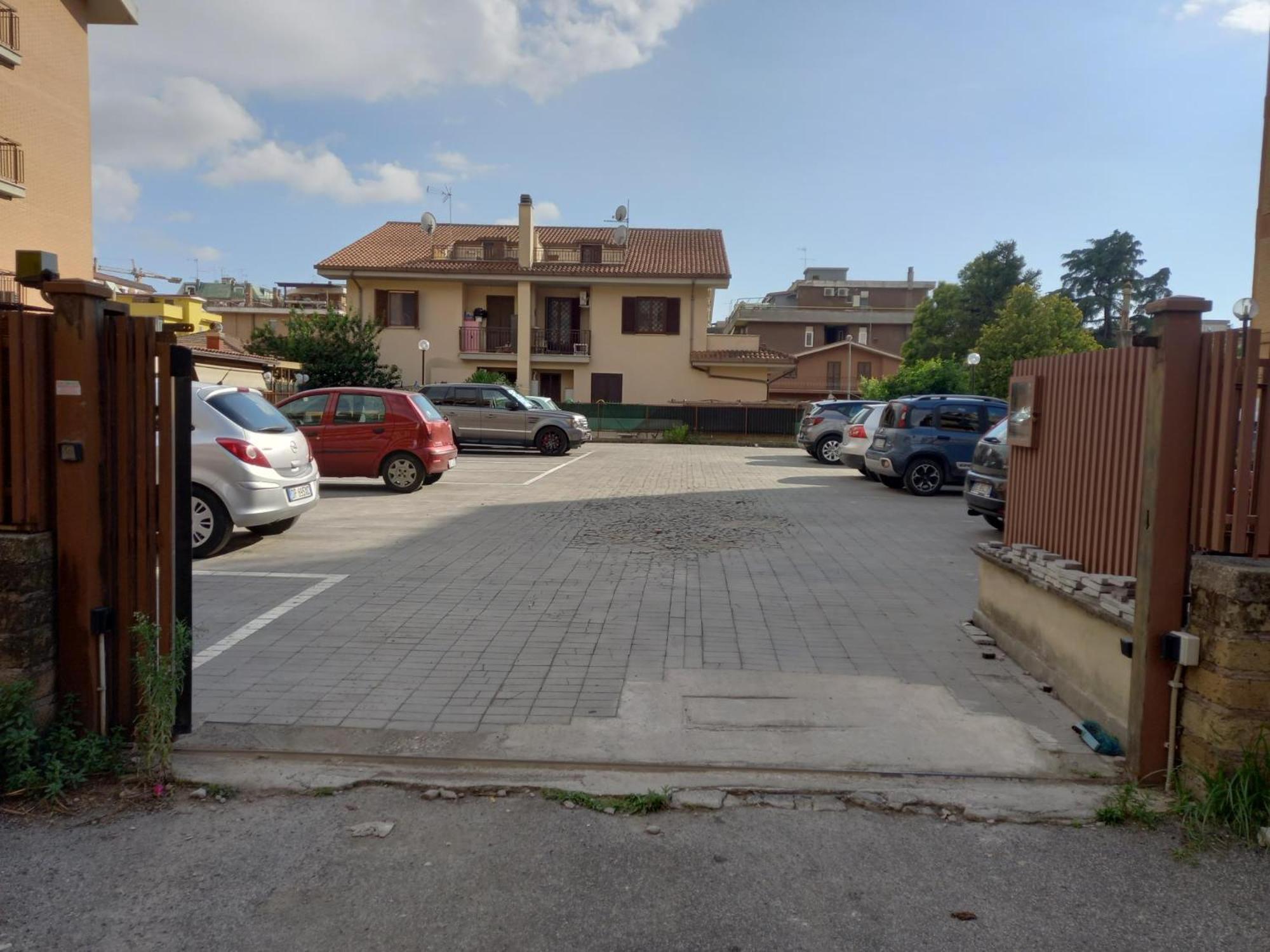 Premium Apartment With Parking Ciampino Zewnętrze zdjęcie